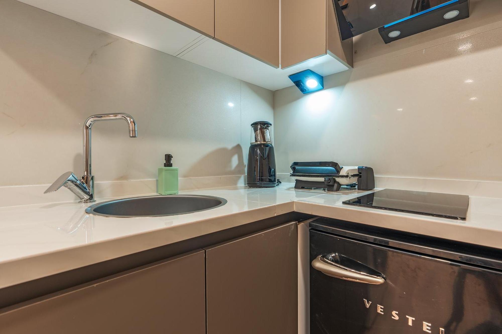أنطاليا Doqu Suites Hotel المظهر الخارجي الصورة